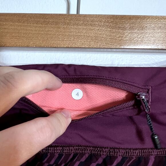 Lululemon Speed Short Size 4 - Picture 4 of 4